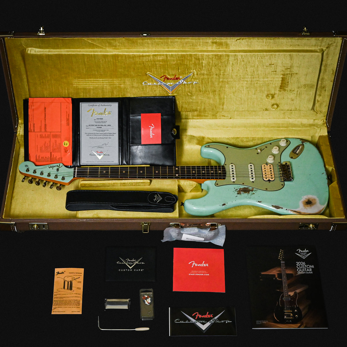 Fender Custom Shop '62 Stratocaster HSS w/ Painted Headcap, Heavy Relic- Surf Green 2026 (R150489)