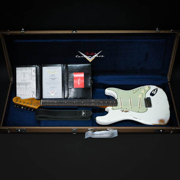 Fender Custom Shop '62 Stratocaster Heavy Relic- Aged Olympic White 2025 (CZ582091)