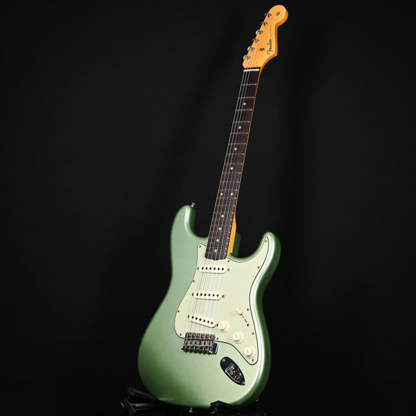 Fender Custom Shop '60 Stratocaster Journeyman- Aged Sage Green Metallic 2025 (CZ582360)