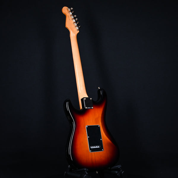 Fender Stevie Ray Vaughan Stratocaster 3-Tone Sunburst (US23110517)