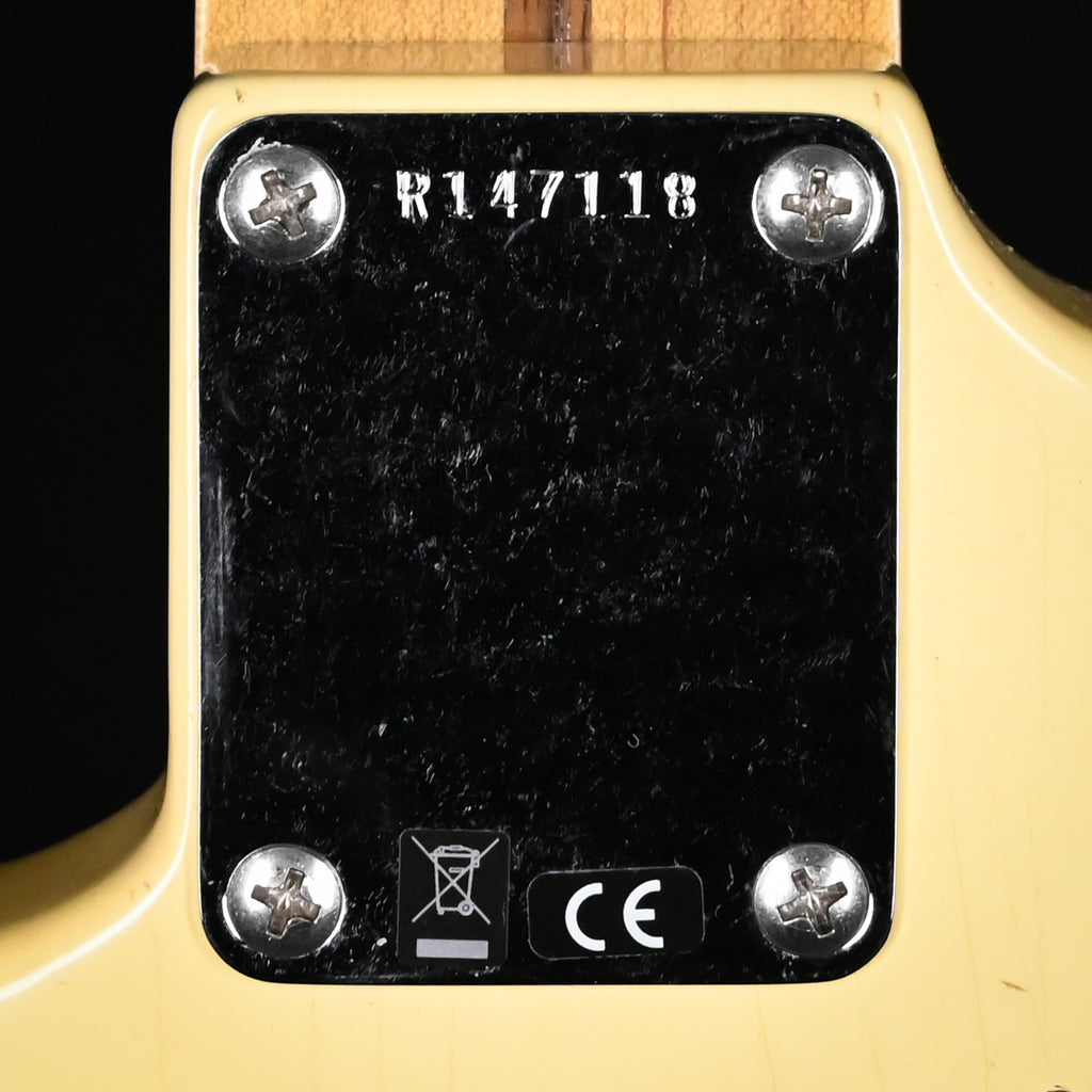 Fender Custom Shop Deluxe Stratocaster w/ Seymour Duncan SH4B Humbucker, Relic/ Closet Classic Hardware- Aged Vintage White 2025 (R147118)