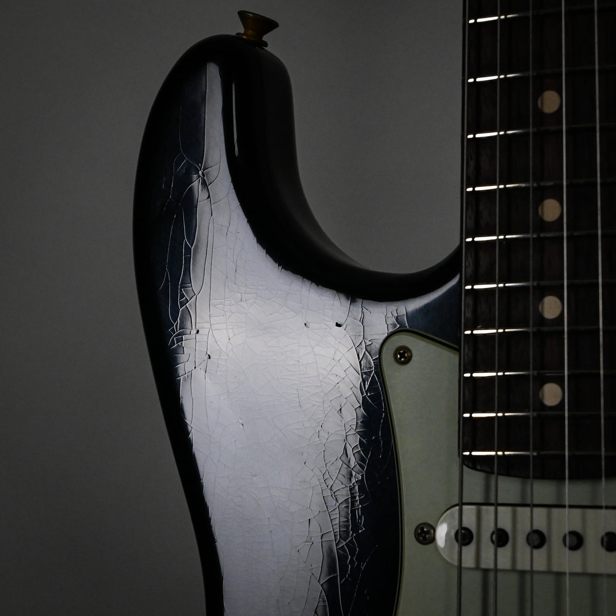 Fender Custom Shop '62 Stratocaster HSS w/ Ash Body, Relic- Black 2026 (R150515)