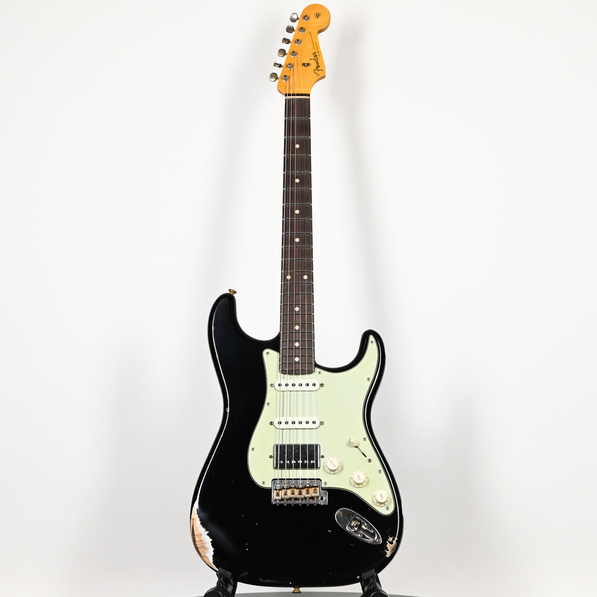 Fender Custom Shop '62 Stratocaster HSS w/ Ash Body, Relic- Black 2026 (R150515)