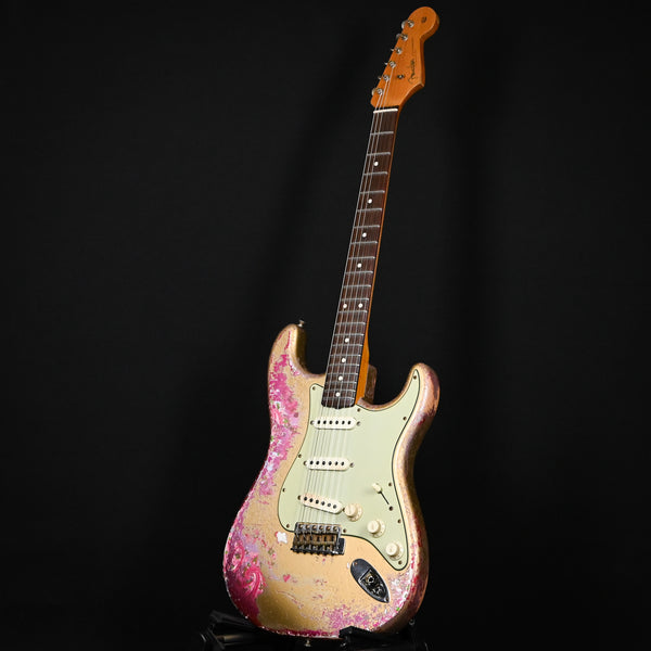 Fender Custom Shop Masterbuild Dennis Galuszka 62' Stratocaster w/ Brazilian Rosewood & Josefina Handwound Pickups, Super Heavy Relic- Aztec Gold/ Pink Paisley 2025 (R140222)