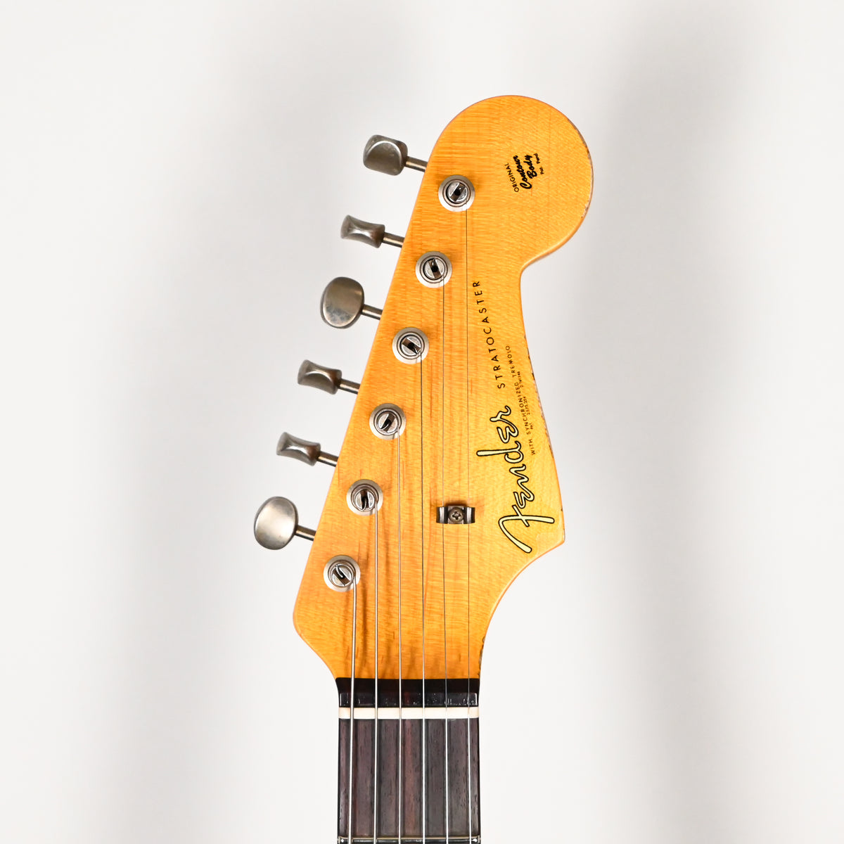Fender Custom Shop '62 Stratocaster HSS w/ Alder Body, Relic- Aged Magenta Sparkle 2026 (R152397)