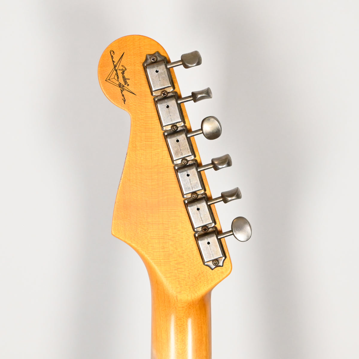 Fender Custom Shop '62 Stratocaster HSS w/ Alder Body, Relic- Aged Magenta Sparkle 2026 (R152397)
