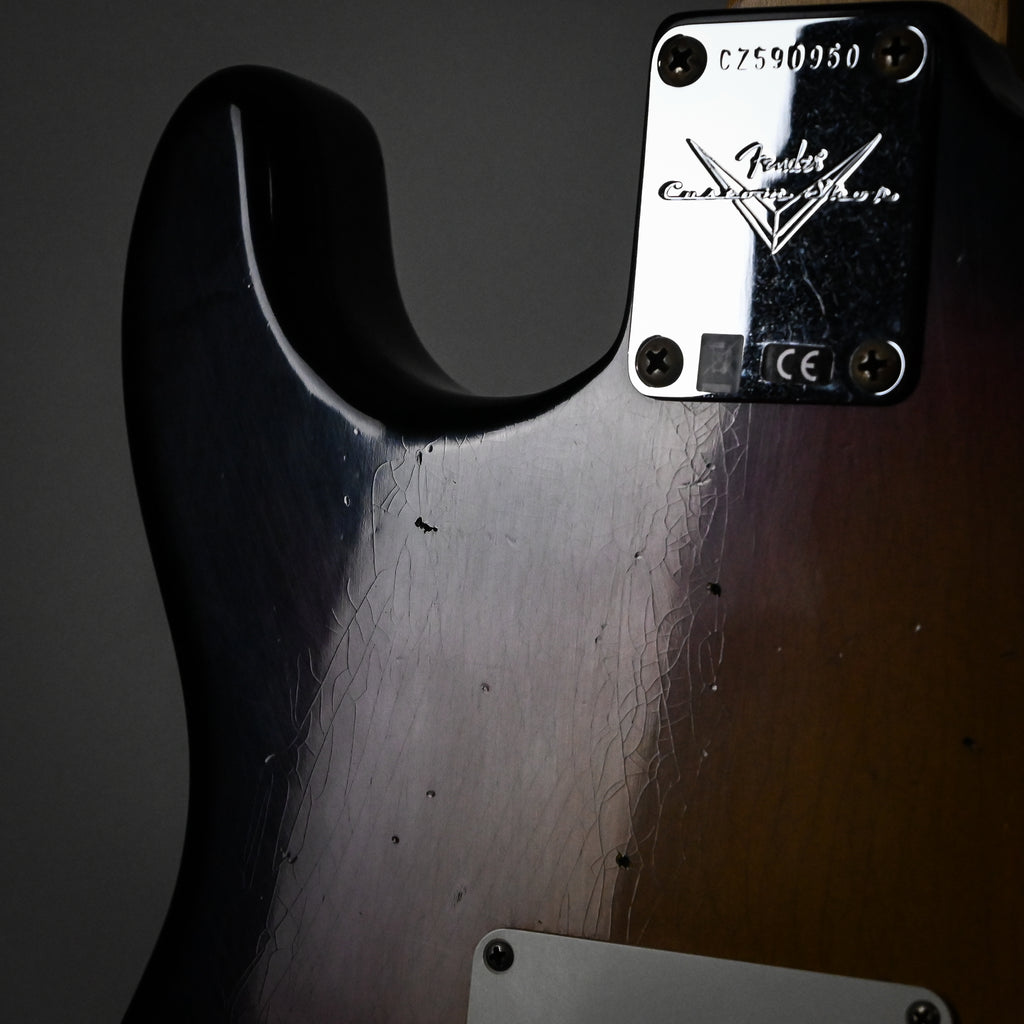 Fender Custom Shop 1960 Stratocaster Journeyman- Bleached 3 Tone Sunburst 2026 (CZ590950)