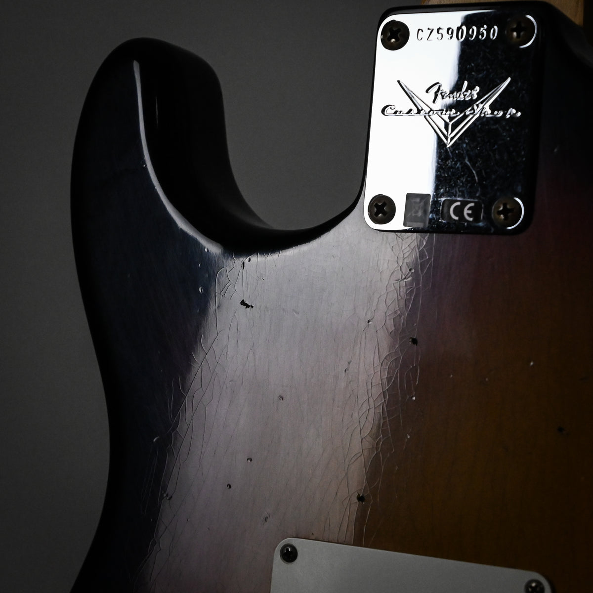 Fender Custom Shop 1960 Stratocaster Journeyman- Bleached 3 Tone Sunburst 2026 (CZ590950)