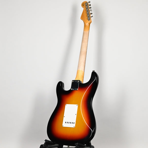 Fender Custom Shop Limited Edition 64 L-Series Stratocaster Journeyman- Aged Target 3-Tone Sunburst 2026 (L11873)