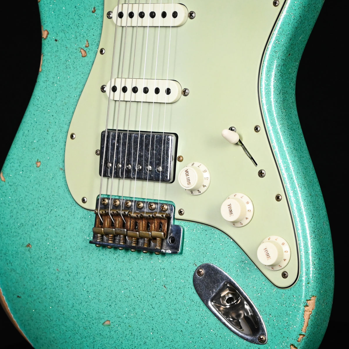Fender Custom Shop '62 Stratocaster HSS w/ Alder Body, Relic- Aged Seafoam Green Sparkle 2026 (R144956)