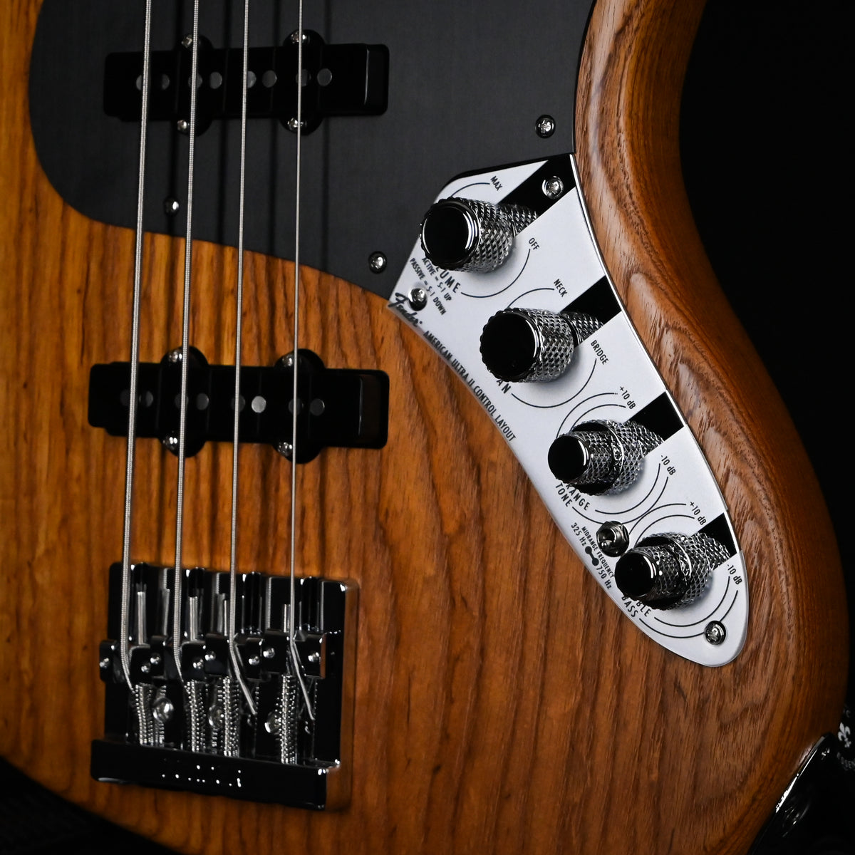 Fender Limited Edition American Ultra II Jazz Bass- Natural 2026 (US26000291)