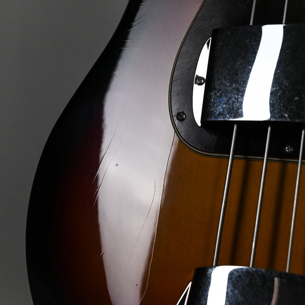 Fender James Jamerson 1962 Precision Bass- 3 Color Sunburst 2025 (JJ250049)