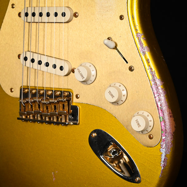 Fender Custom Shop 1962 Stratocaster w/ Gold Hardware Heavy Relic- Frost Gold / Pink Paisley 2025 (R133909)