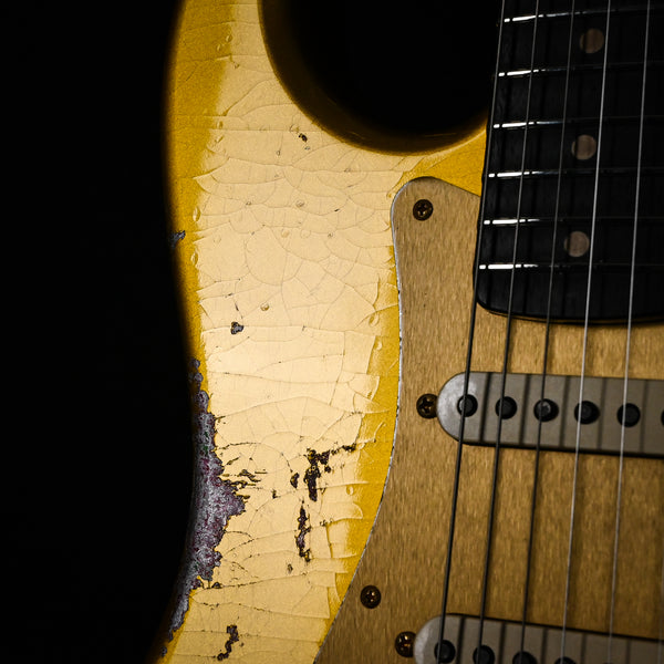 Fender Custom Shop 1962 Stratocaster w/ Gold Hardware Heavy Relic- Frost Gold / Pink Paisley 2025 (R133909)