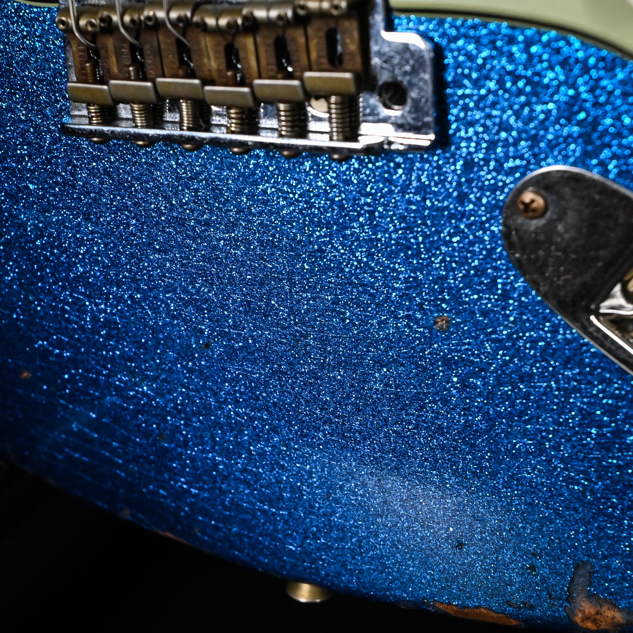 Fender Custom Shop '62 Stratocaster HSS Heavy Relic- Blue Sparkle 2026 (R146850)