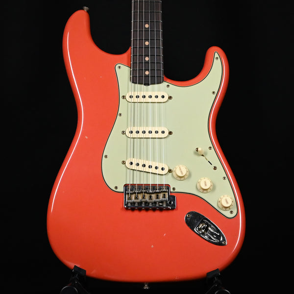 Fender Custom Shop '60 Stratocaster Journeyman- Aged Tahitian Coral 2024 (CZ582629)