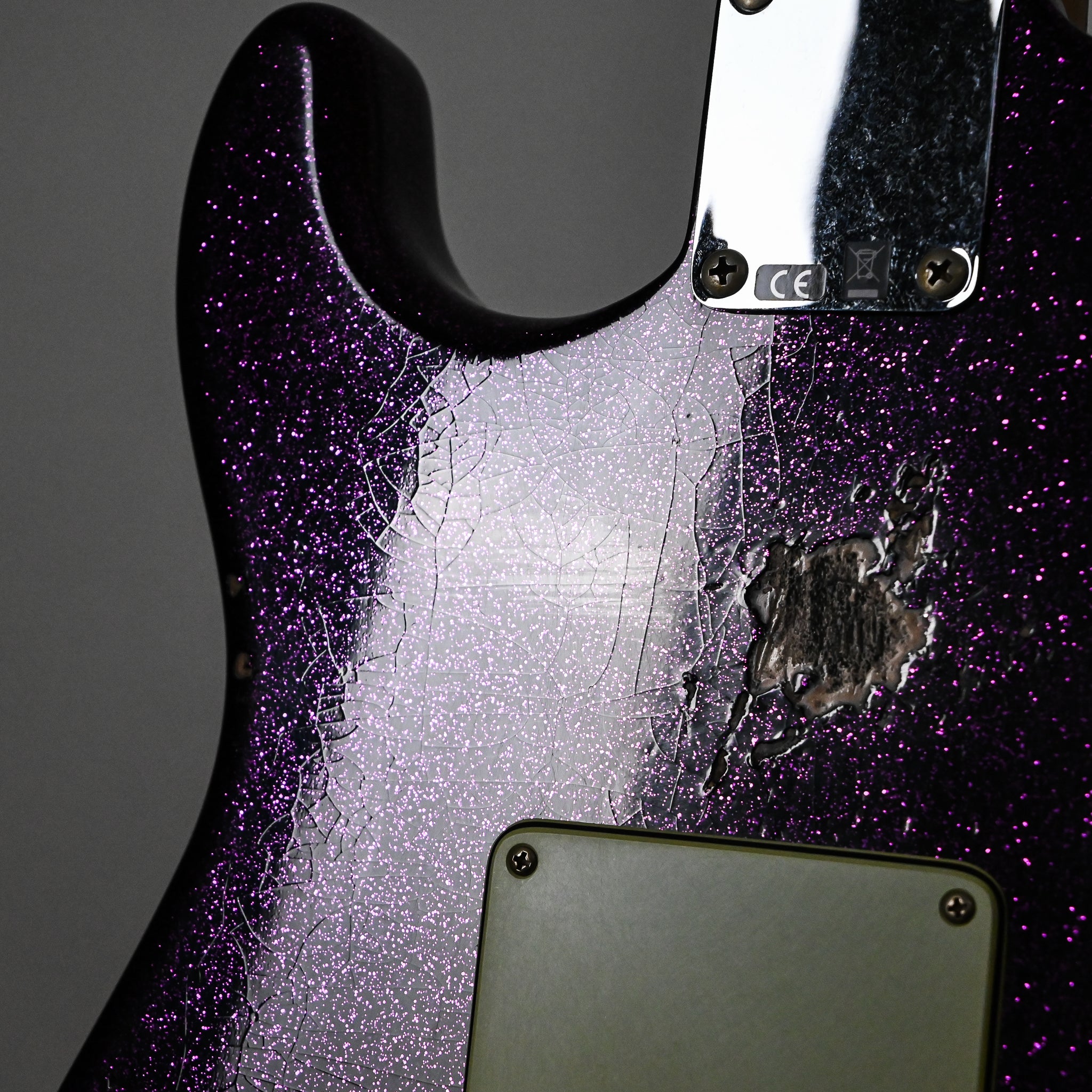 Fender Custom Shop Custom Deluxe Stratocaster w/ Seymour Duncan SH4B Humbucker, Relic/ Closet Classic Hardware- Magenta Sparkle 2026 (R147174)