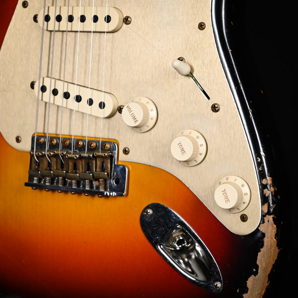 Fender 2017 Custom Shop Limited Edition '59 Stratocaster Heavy Relic- Wide Fade 3 Color Sunburst 2024 (CZ583258)