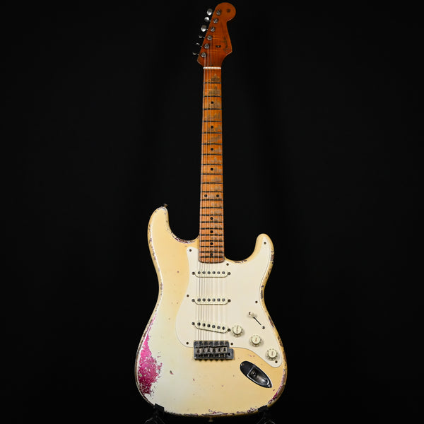Fender Custom Shop Masterbuilt Dale Wilson 1957 Stratocaster Heavy Relic- Aged Olympic White / Pink Paisley 2025 (CZ574323)