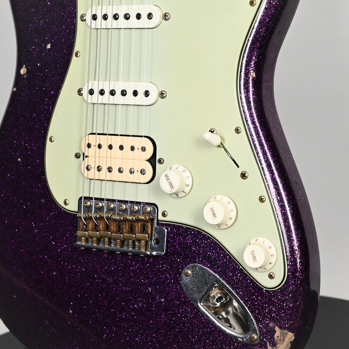 Fender Custom Shop '62 Stratocaster HSS w/ Painted Headcap, Relic- Purple Sparkle 2026 (R149828)