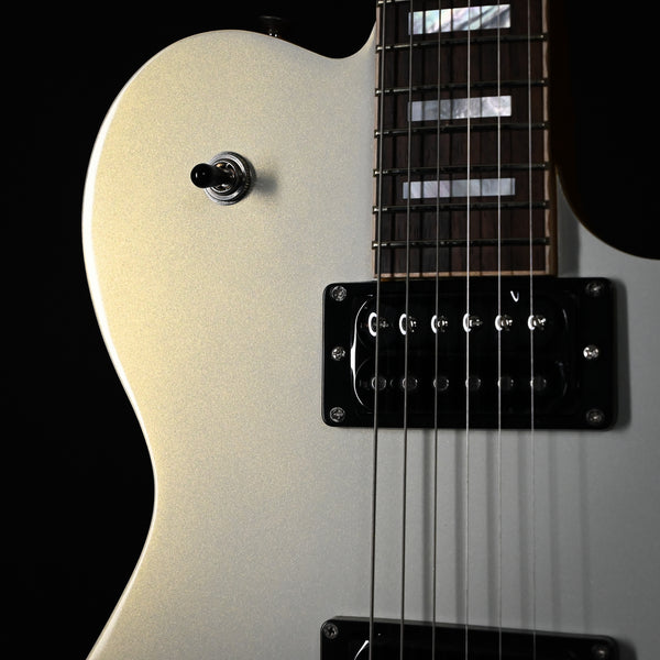 James Tyler JTG-M1 Electric Guutar- White Pearl Metallic 2025 (M125000172)