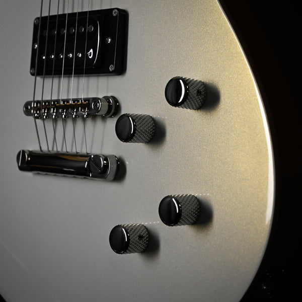James Tyler JTG-M1 Electric Guutar- White Pearl Metallic 2025 (M125000172)