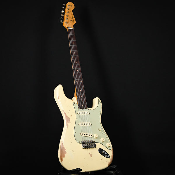 Fender Custom Shop '62 Stratocaster Heavy Relic- Aged Vintage White 2025 (CZ582196)
