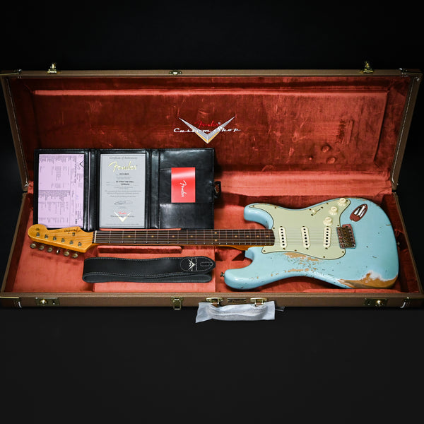 Fender Custom Shop '62 Stratocaster Heavy Relic- Aged Daphne Blue 2025 (CZ582430)