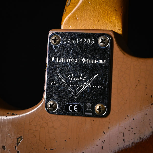 Fender Custom Shop Limited Edition '59 Stratocaster Super Heavy Relic- Aged Dirty Shell Pink/ Chocolate 3-Tone Sunburst 2025 (CZ584206)