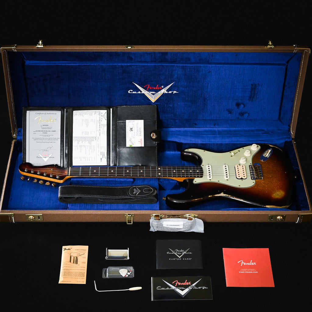 Fender Custom Shop '62 Stratocaster HSS w/ Painted Headcap, Relic- 3 Tone Sunburst Sparkle 2026 (R148504)