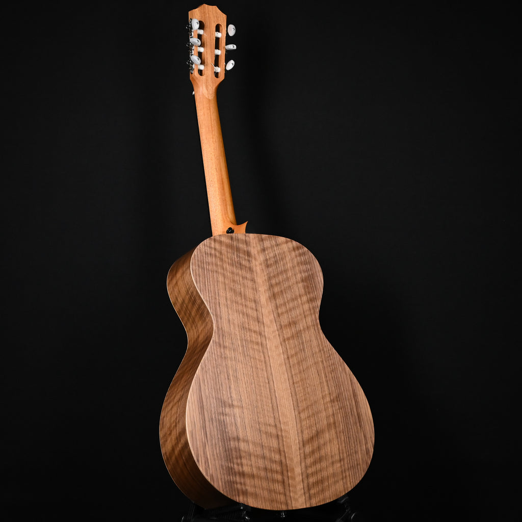 Taylor Academy 12e-N Nylon w/ Torrefied Spruce Top & Walnut Back and SidesAcoustic Guitar 2025 (2211045108)