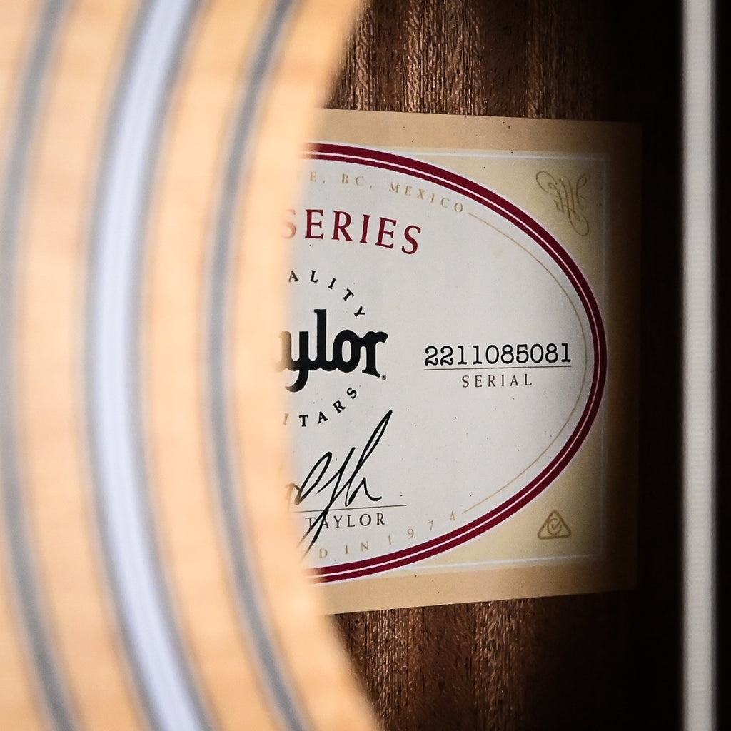 Taylor 112ce-N Nylon w/ Torrefied Spruce Top & Layered Sapele Back and Sides Acoustic-Electric Guitar 2025 (2211085081)