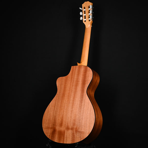 Taylor 112ce-N Nylon Acoustic Guitar- Natural (2211085081)