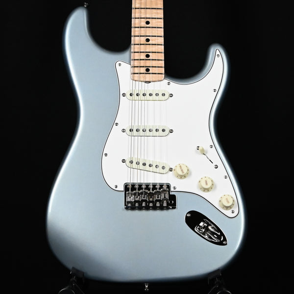 Fender Custom Shop Limited Edition '65 Stratocaster NOS- Aged Ice Blue Metallic 2025 (CZ579963) B-Stock