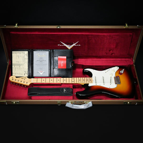 Fender Custom Shop Vintage Custom '62 Stratocaster Time Capsule Finish- 3 Color Sunburst 2025 (R141751)