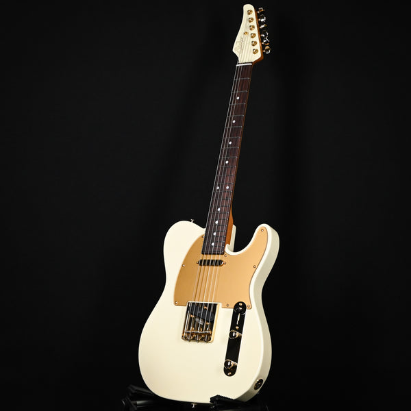 Suhr Mateus Asato Signature Series Classic T w/ Premium Softshell Case- MA White 2025 (81458)