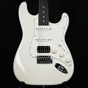 Suhr Classic S HSS w/ Premium Softshell Case Electric Guitar- Olympic White 2026 (94985)