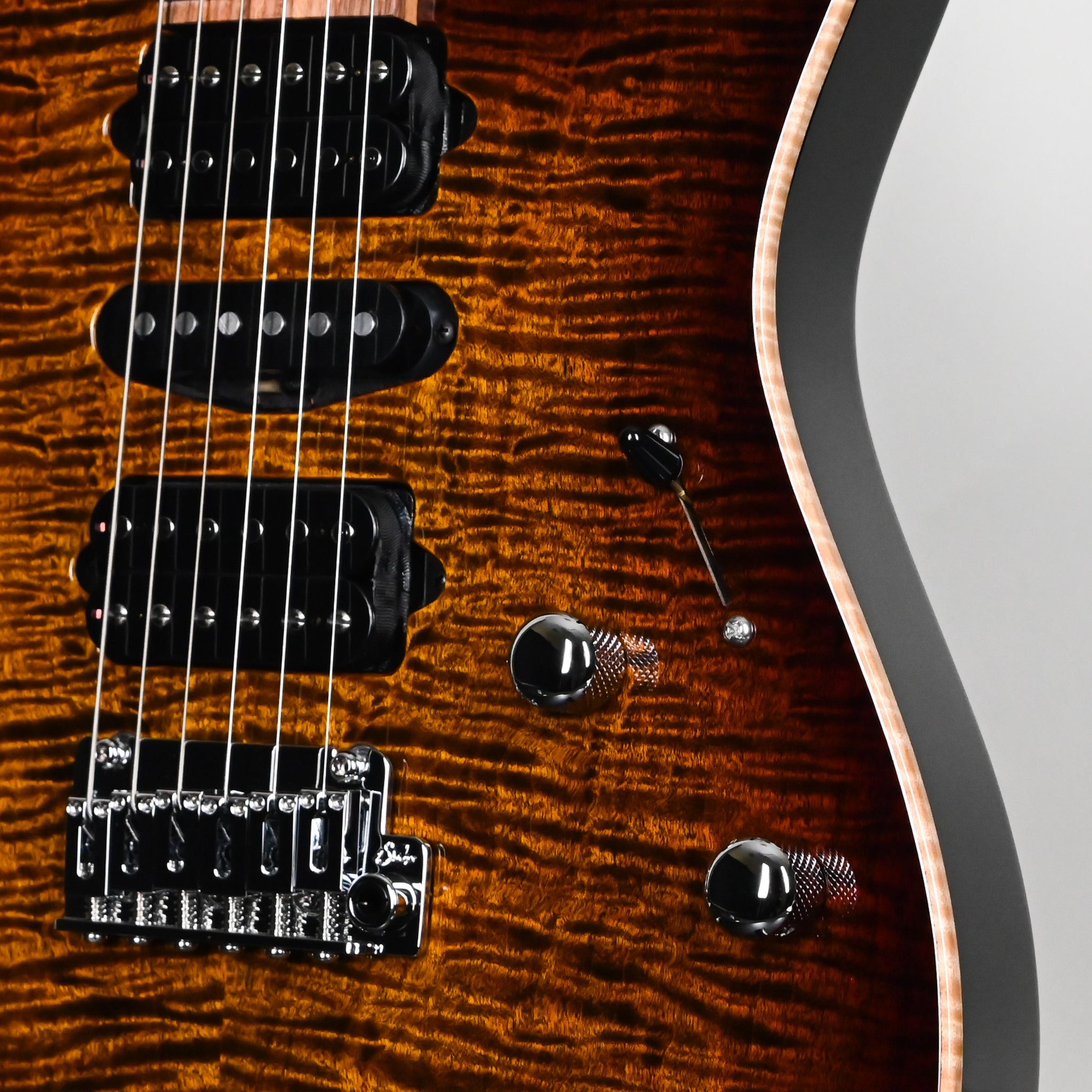 Suhr Modern Plus Electric Guitar- Bengal Burst 2026 (93370)