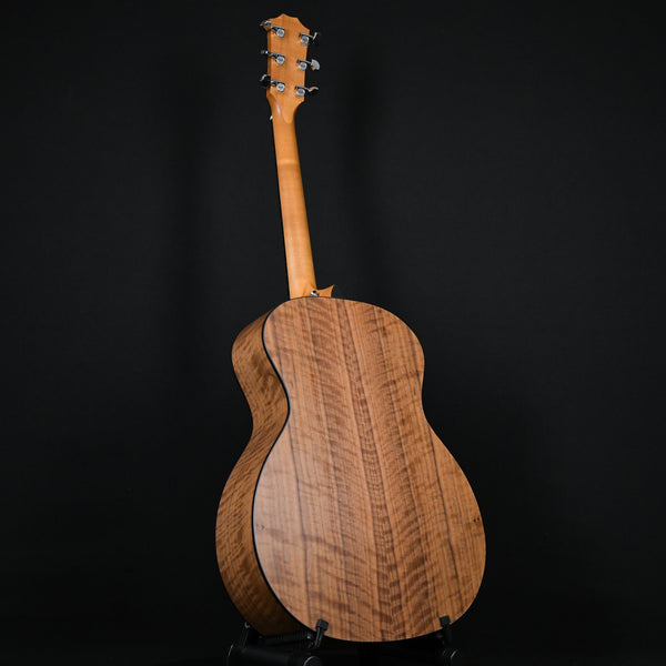 Taylor 114E Sitka Spruce / Walnut Grand Auditorium Acoustic Electric Guitar 2022 DEMO (2211012135)