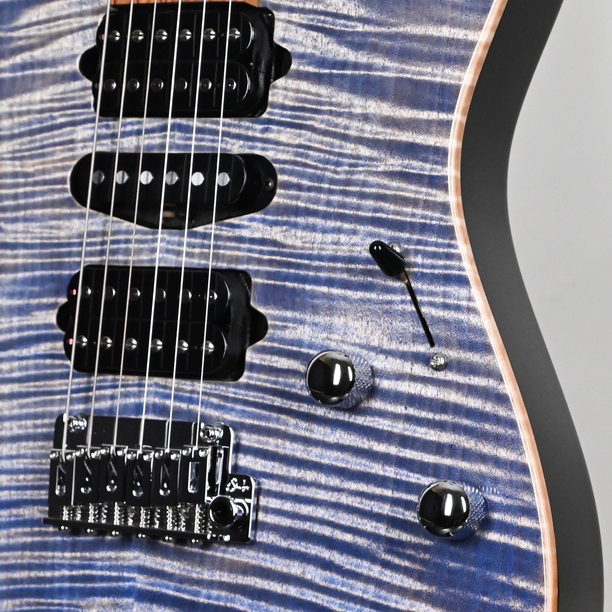 Suhr Modern Plus Electric Guitar- Trans Blue Denim/ Slate 2026 (93372)