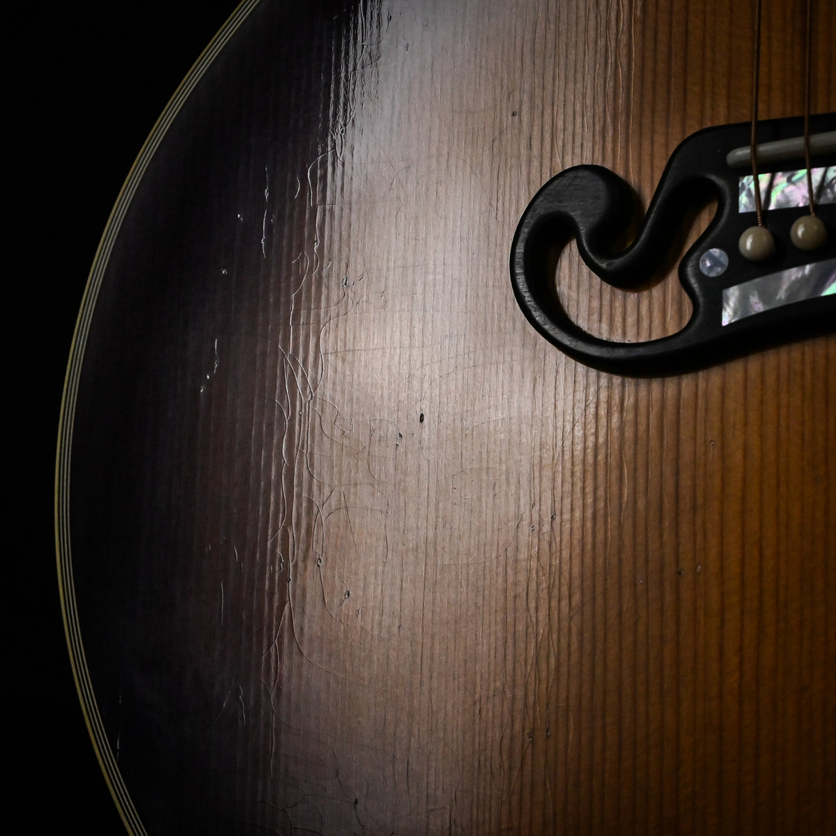 Gibson Custom Pre-War SJ-200 Rosewood, Murphy Lab Light Aged- Faded Vintage Sunburst 2026 (21936007)