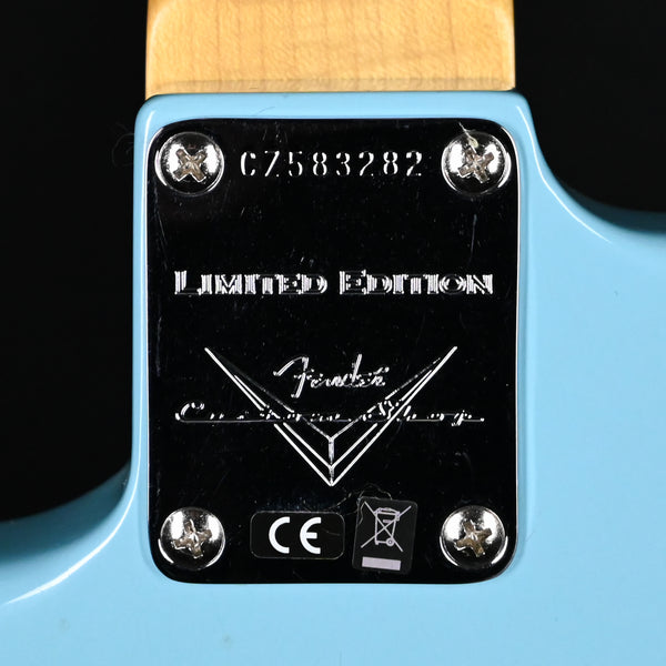 Fender Custom Shop Limited Edition '64 Stratocaster Journeyman/ Closet Classic- Aged Daphne Blue 2024 (CZ583282)