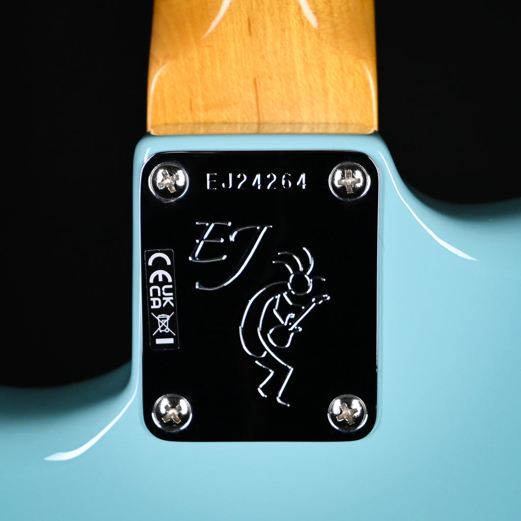 Fender Eric Johnson Stratocaster - Tropical Turquoise w/ Rosewood Fingerboard (EJ24264)