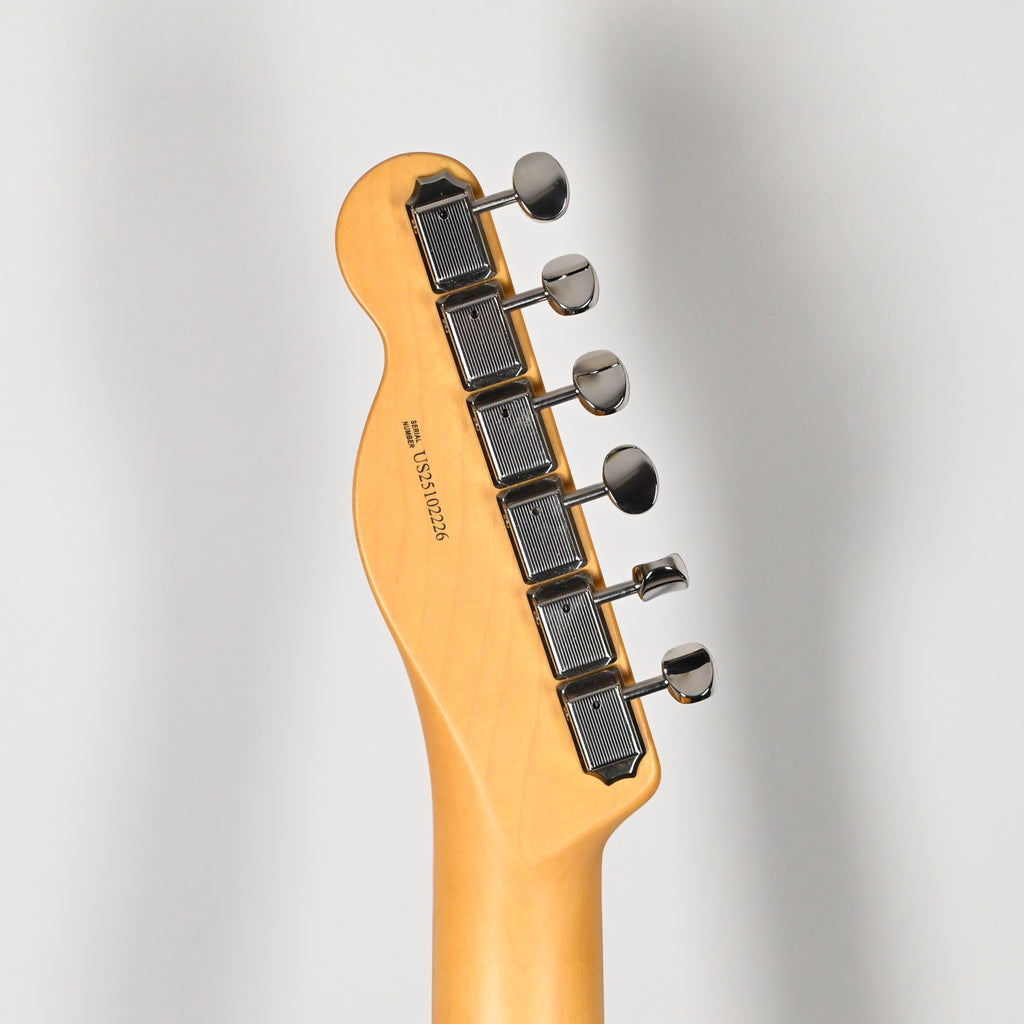 Fender American Professional Classic Telecaster- 3 Color Sunburst 2025 (US25102226) Used – Mint Condition with Case