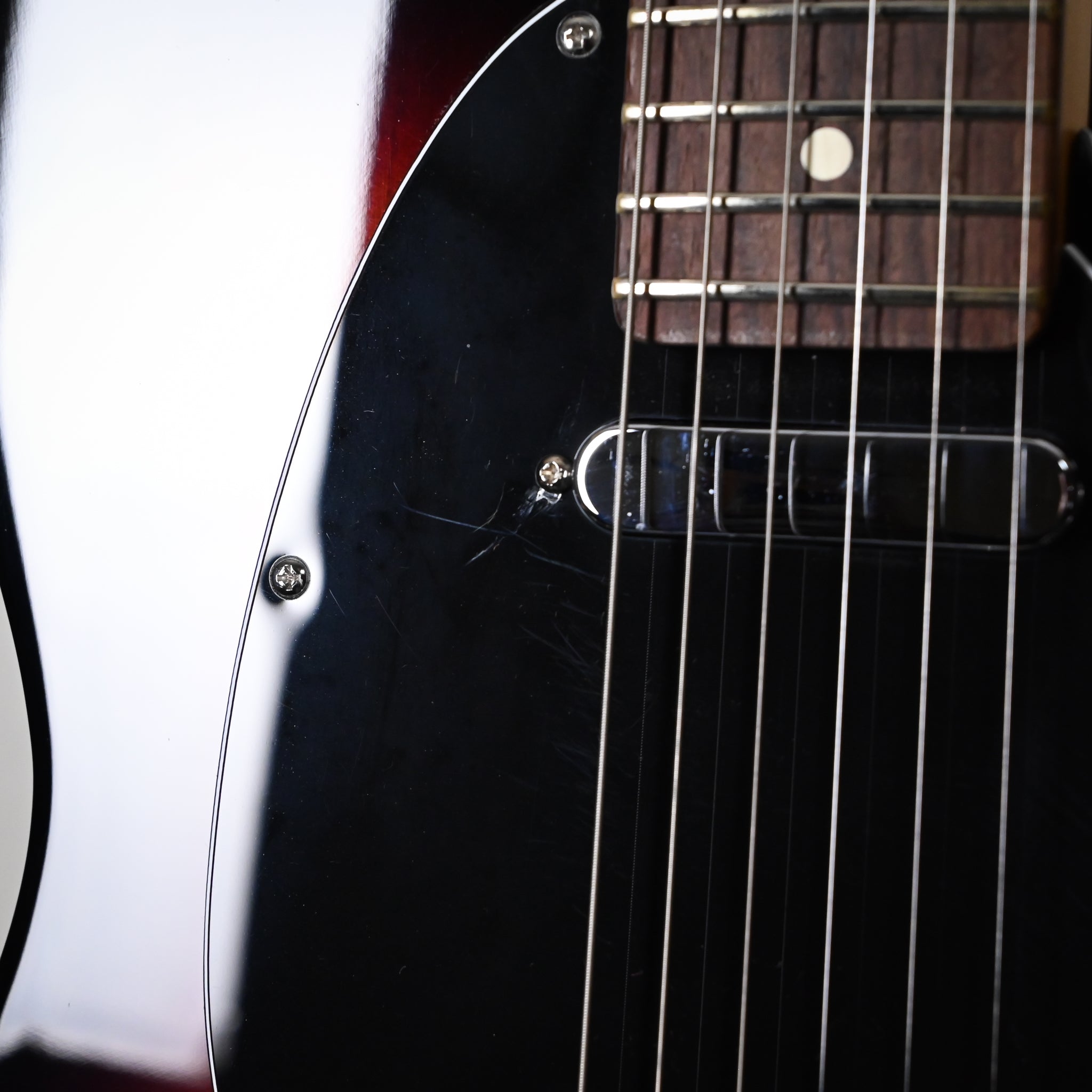 Fender American Professional Classic Telecaster- 3 Color Sunburst 2025 (US25102226) Used – Mint Condition with Case
