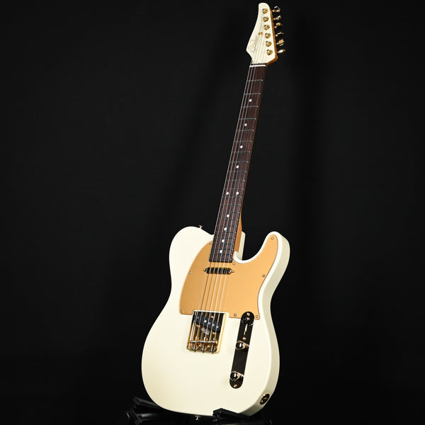 Suhr Mateus Asato Signature Series Classic T w/ Premium Softshell Case- MA White 2026 (85843)