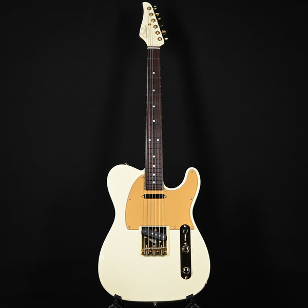 Suhr Mateus Asato Signature Series Classic T w/ Premium Softshell Case- MA White 2026 (85843)