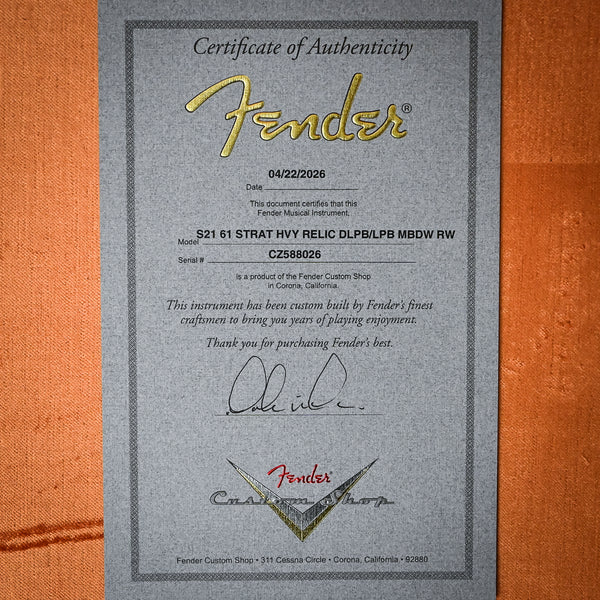 Fender Custom Shop Masterbuilt Dale Wilson '61 Stratocaster Heavy Relic- Dark Lake Placid Blue to Lake Placid Blue 2026 (CZ588026)