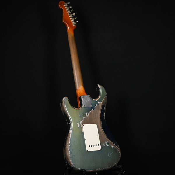 Fender Custom Shop Masterbuilt Dale Wilson '61 Stratocaster Heavy Relic- Dark Lake Placid Blue to Lake Placid Blue 2026 (CZ588026)