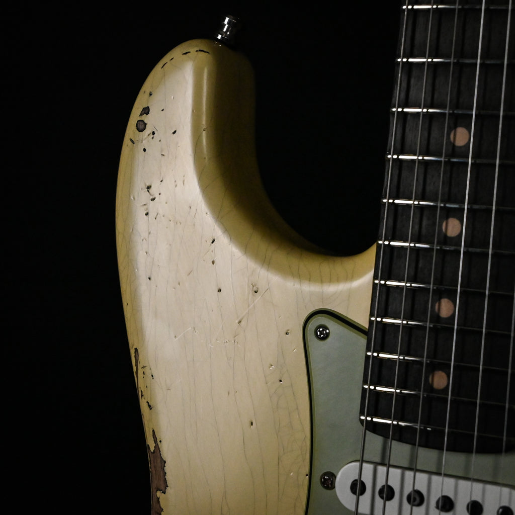 Fender Custom Shop Deluxe Stratocaster w/ Seymour Duncan SH4B Humbucker, Relic/ Closet Classic Hardware- Aged Vintage White 2026 (R151639)